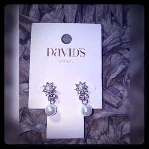 David's Bridal Earrings
